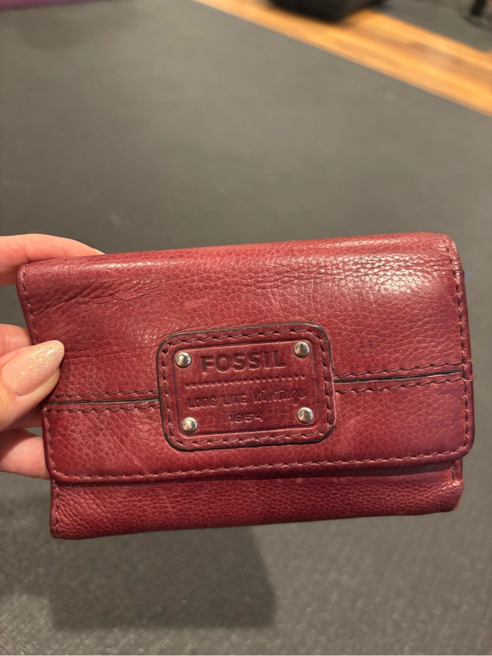 Fossil Pebbled Leather Trifold Wallet in Deep Berry